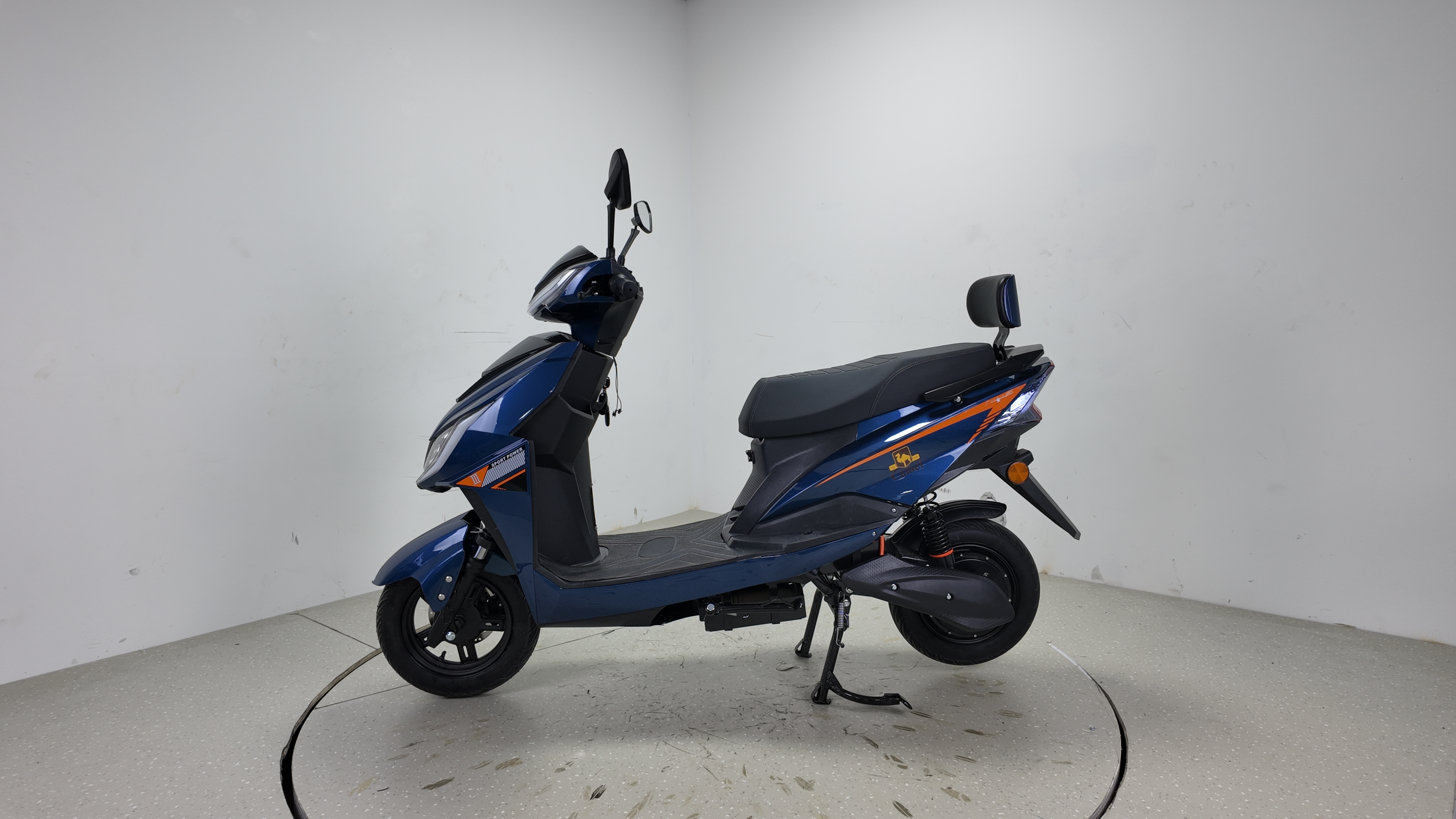 战狼3系列电动车展示图3